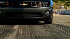 Бензин в кръвта! Chevrolet Camaro Ss Convertible срещу Ford Mustang Gt Convertible - Videoclip.bg