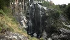 Мъж прави опасен скок от 58,8 метров водопад ! - Videoclip.bg