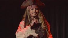 Johnny Depp appears as Jack Sparrow at D23 Expo 2015 - Videoclip.bg