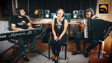 Aldina Bajic -  Sve je manje od zivota (Live) - Videoclip.bg