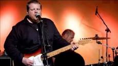 Danny Bryant's RedEyeBand - Danny's Blues - Videoclip.bg