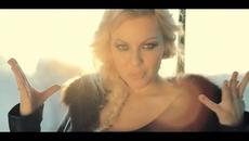 Ivana Selakov feat. Aca Lukas - Daleko si + Tekst - Videoclip.bg