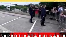 БОЙ за БАБО-ЕБА - Макрон - Videoclip.bg