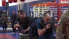 Russian civilians 'spurred on' to receive military weapons training in Moscow - Videoclip.bg
