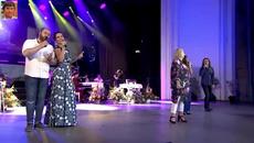 Тони Димитрова и 5-те сезона - Време е за чаша вино - Videoclip.bg