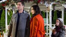 Чудеса по Коледа (синхронен екип 2, дублаж по БНТ 1 на 24.12.2022 г.) (запис) - Videoclip.bg