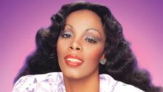 On The Radio - Videoclip.bg