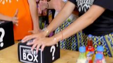 МАЛКА срещу ГОЛЯМА МИСТЕРИОЗНА КУТИЯ - Videoclip.bg