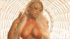 Cardi B - Hot Shit ⧸ Up (feat. Megan Thee Stallion & BBYMUTHA) (Mashup) - Videoclip.bg