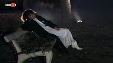 Ваня Костова (1992) - Нека бъда твоята есен - Videoclip.bg