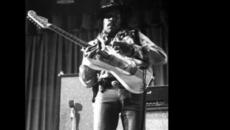 Jimi Hendrix - Earth Vs Space & Gypsy Eyes & Red House & Machine Gun - Live audio - Videoclip.bg
