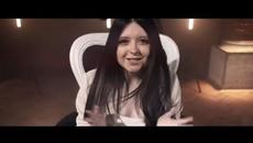 Tinkara Pfeifer - 2023 - Odpelji me (Official Video) - Videoclip.bg