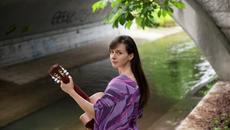 Mija Novak - 2023 - Devojko mala - Videoclip.bg