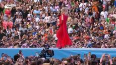 Kylie Minogue chante "Padam Padam" à Wembley Stadium - Videoclip.bg