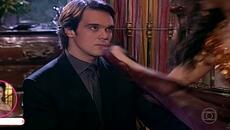 Jade dança para Maysa e ela se enfurece! / O Clone _ TV Globo - Videoclip.bg