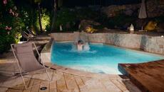 Jon Vitezič - 2023 - Hey Now (Official Video) - Videoclip.bg