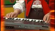 ГОДИНИ - Микс от популярни песни Дуо Сладко Медено - Videoclip.bg