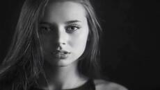 Charles Walker - Make It Rain - Videoclip.bg