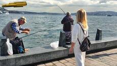 Τριαντάφυλλος - Στο Δικό Μου Σταθμό - на моята спирка - Videoclip.bg