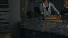 Кошмарни съседи Nightmare Neighborhood Moms   (2022) Бг Аудио Част 2 - Videoclip.bg