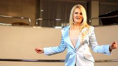 Nerka Hodzic - Mili Sine (Official Video) 2023 - Videoclip.bg