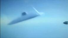 Watch one of the closest and clearest video footage of a UFO - exciting scenes and details. - Videoclip.bg