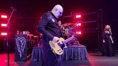 Smashing Pumpkins - Once In A Lifetime : Live at iHeart Studios on May 2, 2023 - Videoclip.bg