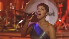 Michael McDonald Feat  Toni Braxton - Stop,Look, Listen To Your Heart - Videoclip.bg