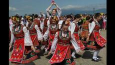 Ed Sheeran -Shape of you - Malkata moma  ))) MASHUP ((( - Videoclip.bg