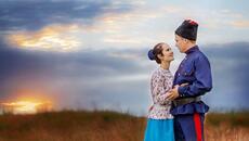 Казачья песня "ОЙ, ДА КАК ЖЕ ХОЧЕТСЯ ЛЮБИТЬ" Поэт Ковалев С.Е., исп.Н.Пухальская, ком.А.Мирошниченко - Videoclip.bg