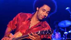 Selwyn Birchwood - Brown Paper Bag - Videoclip.bg