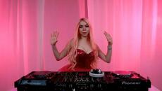 Aqua - Barbie Girl (Remix) - Videoclip.bg