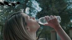 Γρηγόρης Πετράκος - Αντί να λες ευχαριστώ - вместо да казваш благодаря - Videoclip.bg