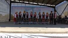 СВС "МЛАДЕЖКИ СЪРЦА-ДИАНА ИВАНОВА"-МОМНЕ ЛЕ, МАРИ, ХУБАВА-АРАПОВСКИ МАНАСТИР-СЪБОР "АНГЕЛ ВОЙВОДА" - Videoclip.bg