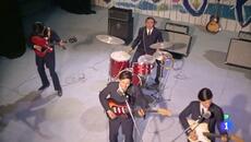 Los Flecos (1966) - Estas lejos - Videoclip.bg