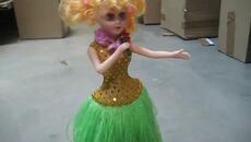 Dancing Doll _ i'm a barbie girl_ - Videoclip.bg