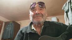 ДЕВОЙКАТА, КОЯТО МИ ПОСТЛА ЛЕГЛО СТИХ РОБЪРТ БЪРНС - Poetry As Song