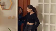 Civan, Leyla'nın Yalanlarını Öğrendi! - Leyla: Hayat…Aşk…Adalet 21. Bölüm - Videoclip.bg