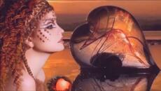 break my broken heart 2025 - Videoclip.bg