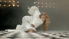 Elizabet - Носталгия (Official Video) - Videoclip.bg