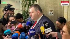 Пеевски отново обяви, че България не трябва да подпомага Украйна, защото сме "безгласна буква" - Videoclip.bg