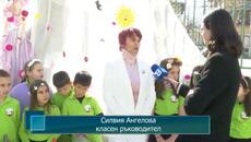 17 къщички за птици, изработени от ученици, бяха поставени в двора на III ОУ “Гоце Делчев” - Videoclip.bg