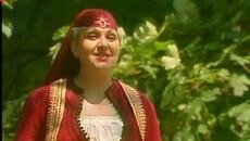 Христина Лютова - Заспало е челебийче - Videoclip.bg