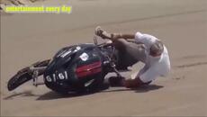 Stupid People Do Stupid Things - Funny Videos Part 1 - Videoclip.bg