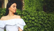 Roro Harb - Number One (Official Lyric Video) _ رورو حرب - نامبر وان - Videoclip.bg