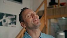 Орлин Павлов & Графа feat. The Brunches - Ех, че хубав ден (Official Video) - Videoclip.bg