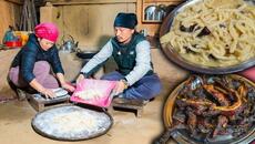 Home made Buff Noodles Making & eating in Village Kitchen || Nepali Village Style Cooking #noodles - Videoclip.bg