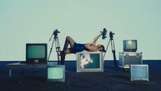 KATARINA ŽIVKOVIĆ - SUROVA REALNOST (OFFICIAL VIDEO) - Videoclip.bg