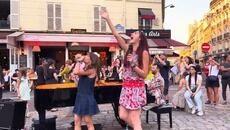 Bohemian Rhapsody (Flashmob) - Videoclip.bg