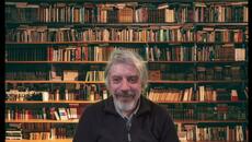 Хамстериньо цвърка, тиранозавър да обърка. Гледай с действията тъпи, тиранозавърът да не те настъпи - Videoclip.bg